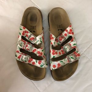 🍒 Birkenstock Betula sandals